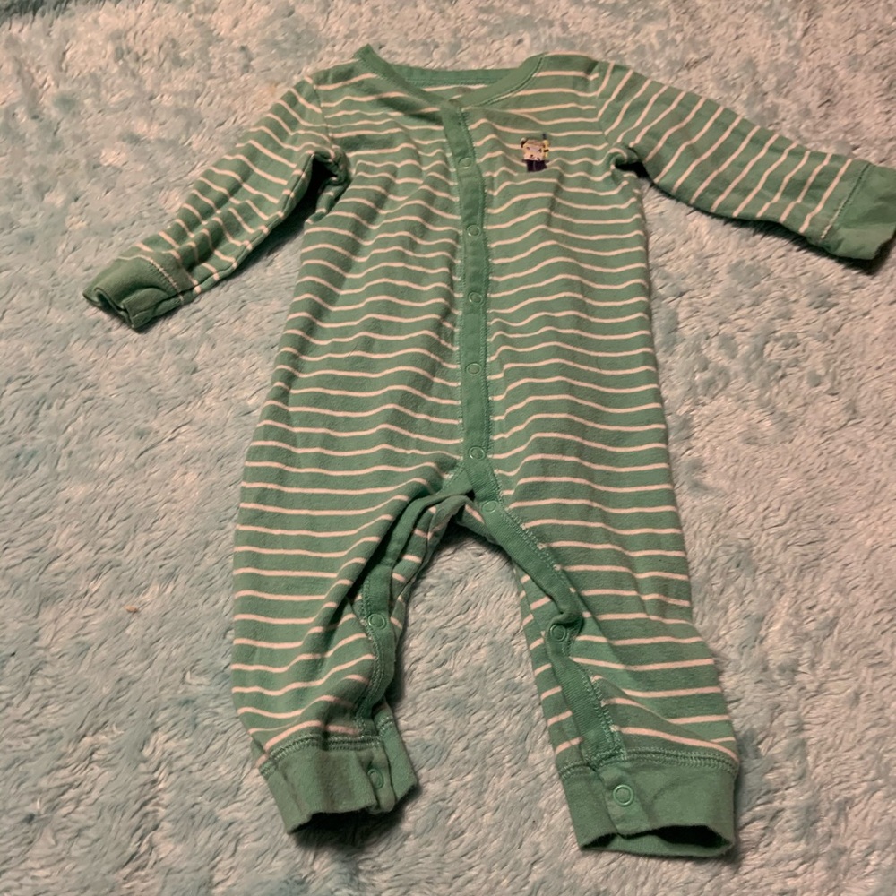 Boys pajamas (3 items)